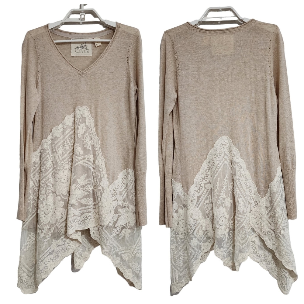 Angel of the North Alpinum Lace Sweater Texture Contrast Lightweight Uneven Hem